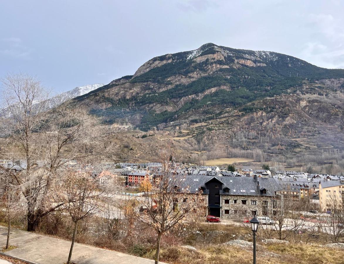 Apartamento Bpirineos-Ardones Benasque Exterior foto
